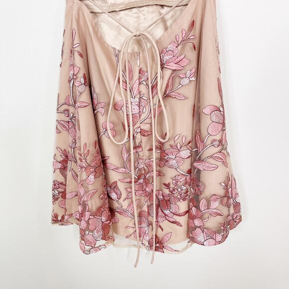 New Two Sisters Saskia Dress Embroidered Lace Mini - Picture 8 of 14